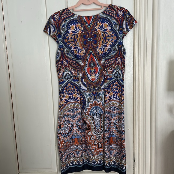 Patterned dress - Picture 2 of 4